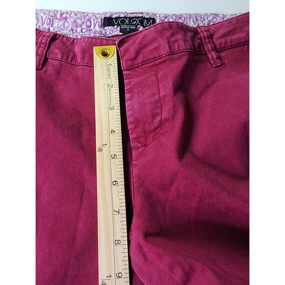 VOLCOM Burgundy Low-Rise Cotton Flare Skater Street Jeans Pants SZ 9 - Picture 6 of 10
